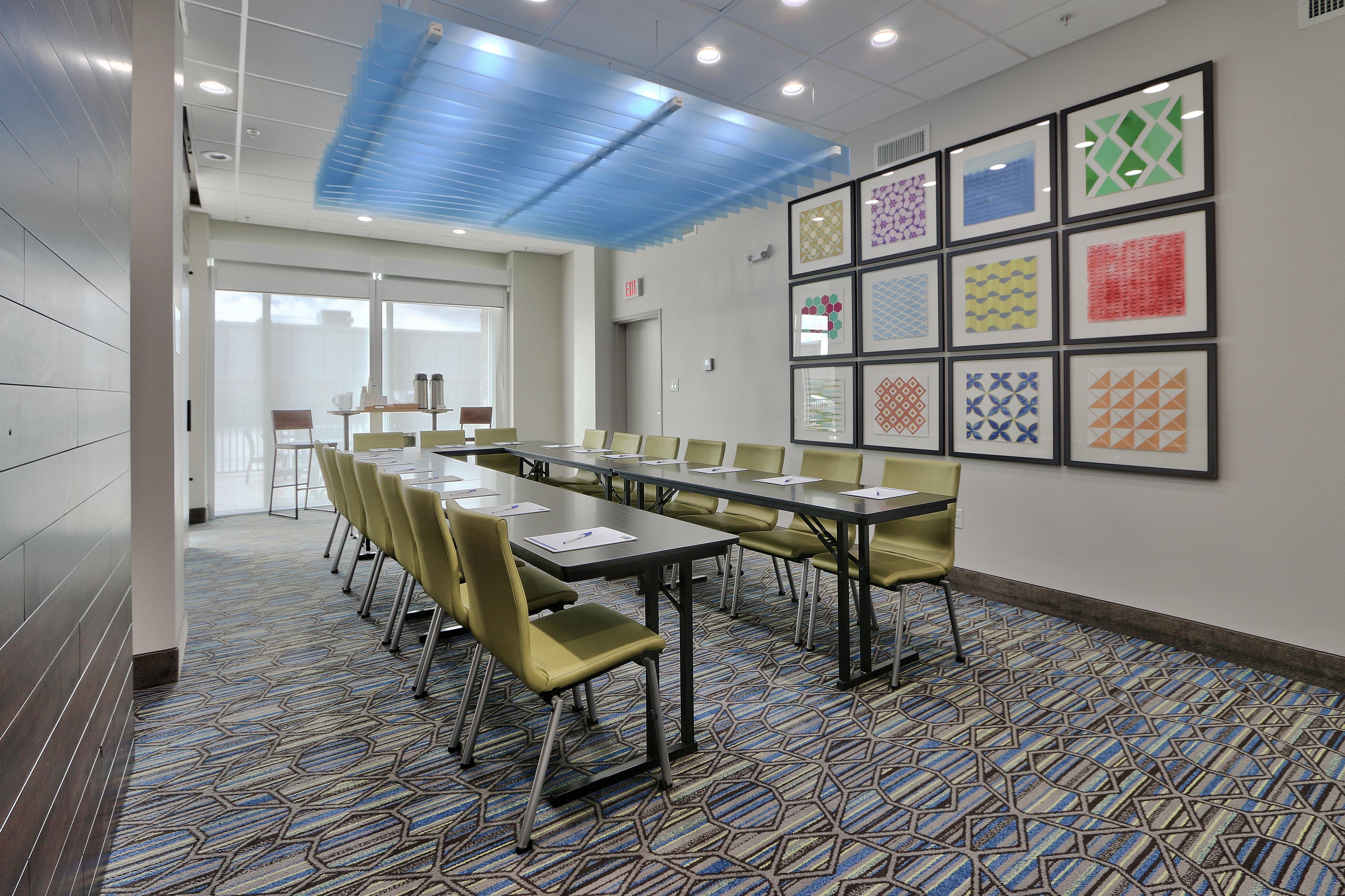 Holiday Inn Express & Suites - Houston East - Beltway 8 By Ihg Cloverleaf Екстериор снимка