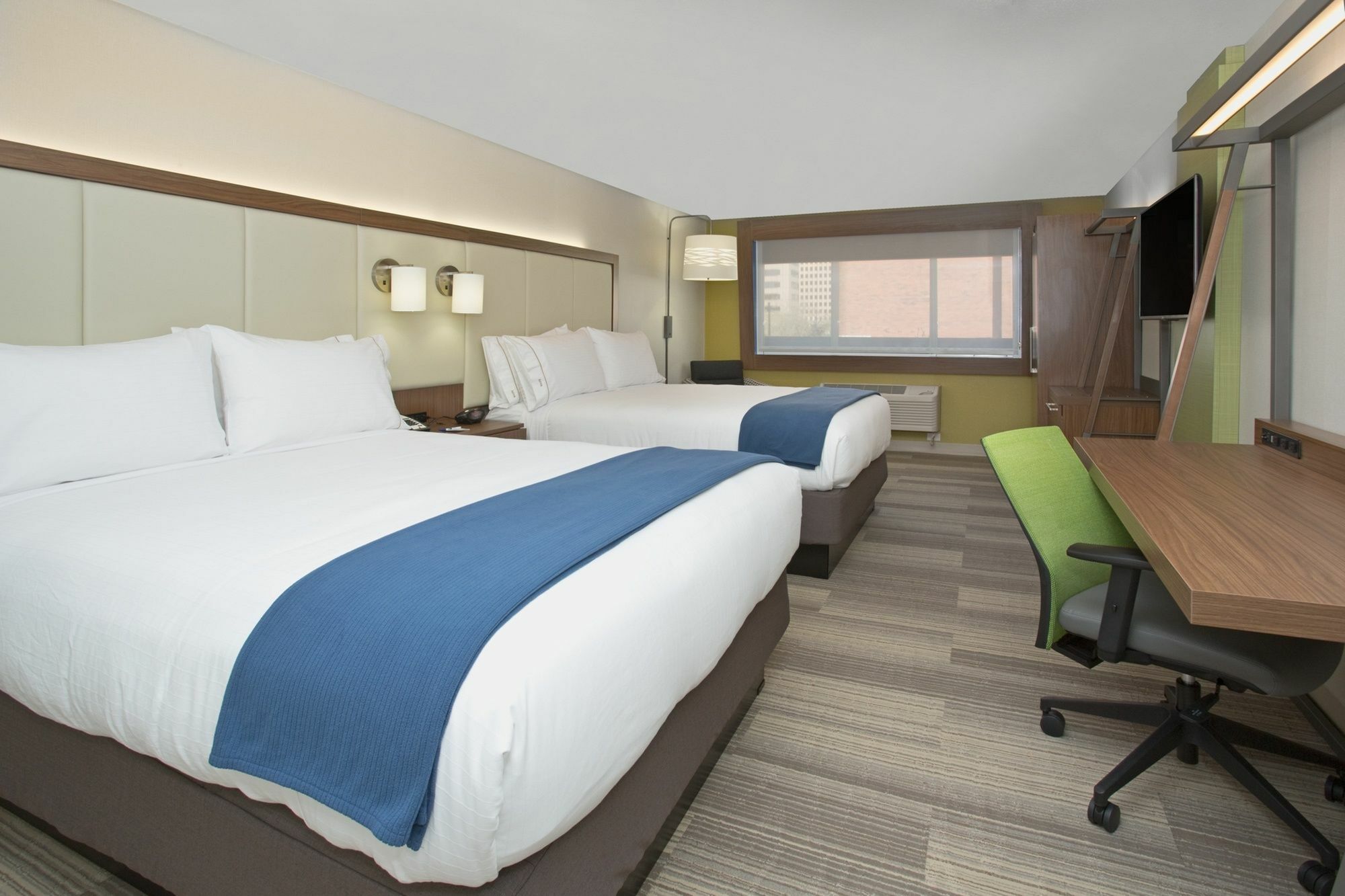 Holiday Inn Express & Suites - Houston East - Beltway 8 By Ihg Cloverleaf Екстериор снимка